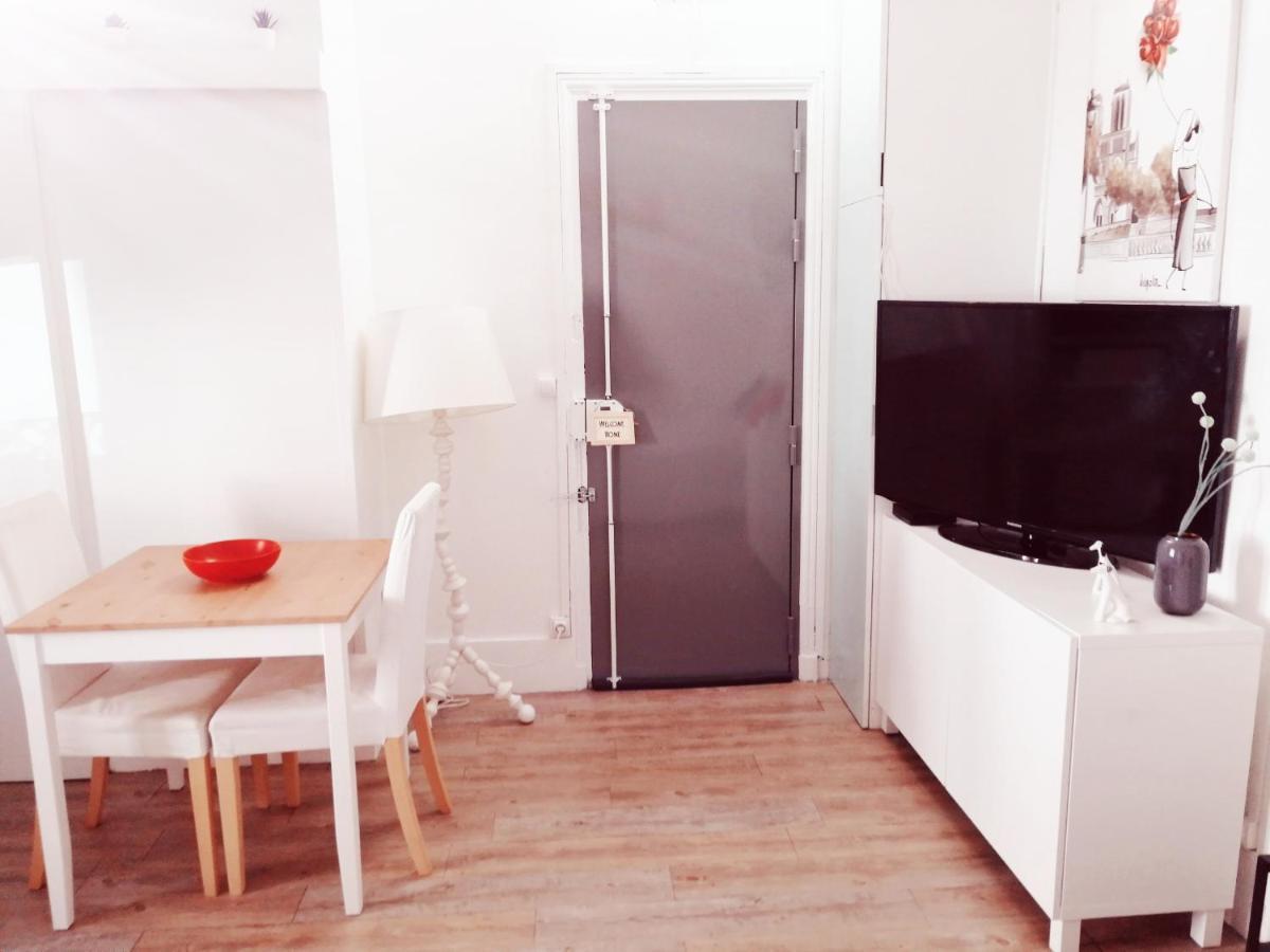Studio Situe Dans Un Quartier Calme Et Residentiel A Montrouge A Seulement 2 Minutes Du Metro Exterior photo
