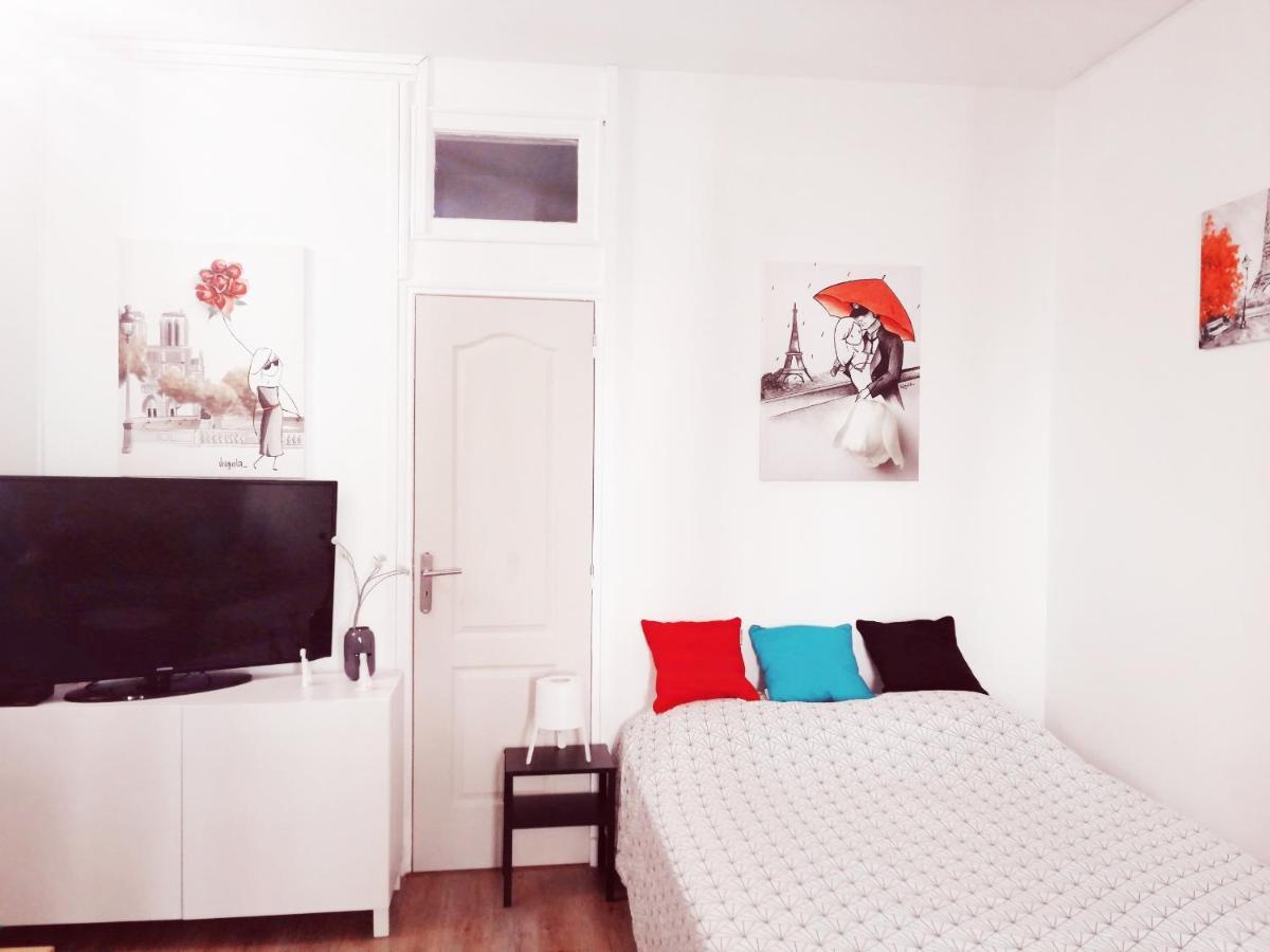 Studio Situe Dans Un Quartier Calme Et Residentiel A Montrouge A Seulement 2 Minutes Du Metro Exterior photo